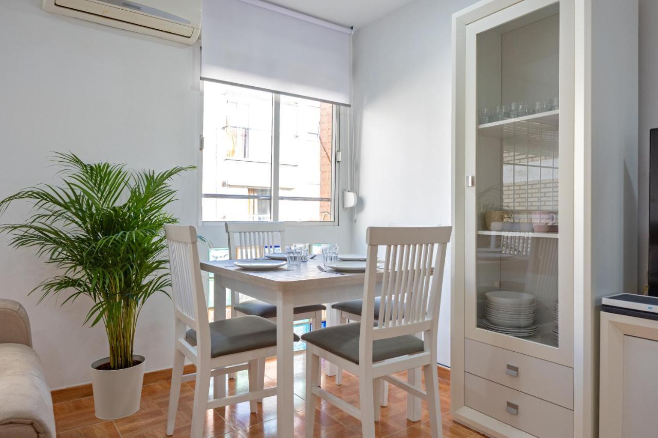 Charming 2 Bedroom Apartment At Triana Center By Oui Seville Sevilha Exterior foto