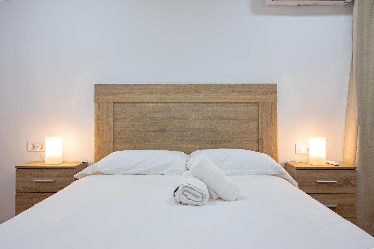 Charming 2 Bedroom Apartment At Triana Center By Oui Seville Sevilha Exterior foto