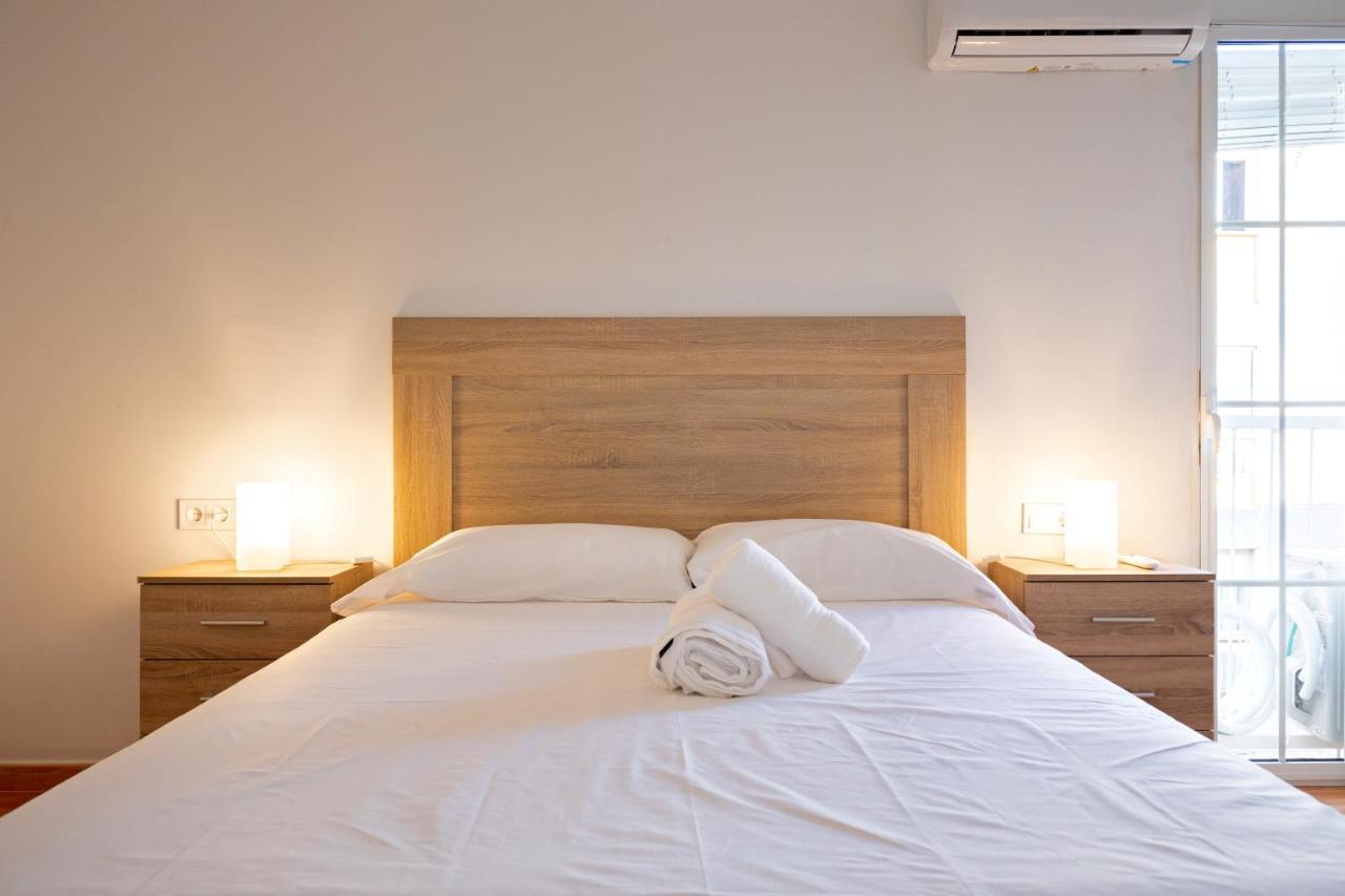 Charming 2 Bedroom Apartment At Triana Center By Oui Seville Sevilha Exterior foto