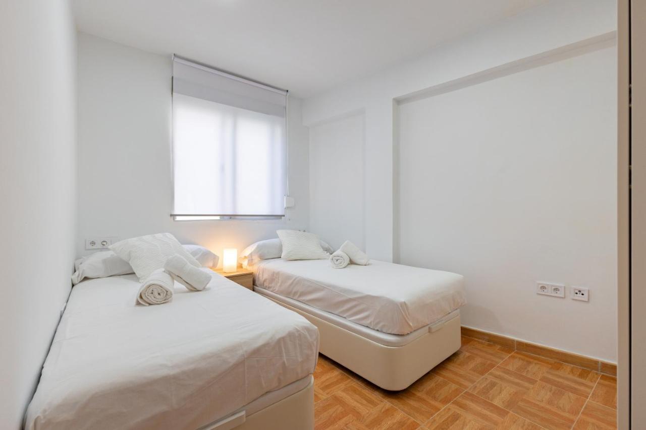 Charming 2 Bedroom Apartment At Triana Center By Oui Seville Sevilha Exterior foto