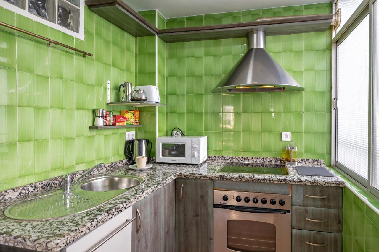 Charming 2 Bedroom Apartment At Triana Center By Oui Seville Sevilha Exterior foto